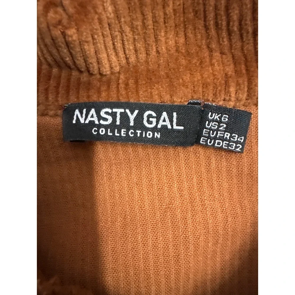 Nasty Gal Broken Re-Cord Jumpsuit Brown Corduroy Flare Zip Front Belted Size 2 - Picture 3 of 10